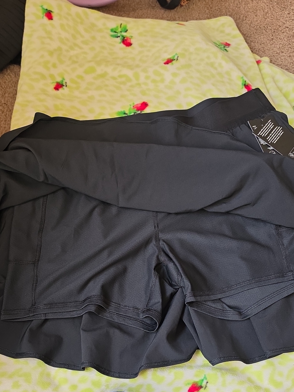 Black Tiered Skort with Elastic Waistband - Unbranded - Picture 4 of 6